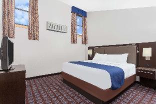 Days Inn By Wyndham Woodbury Long Island Cameră foto